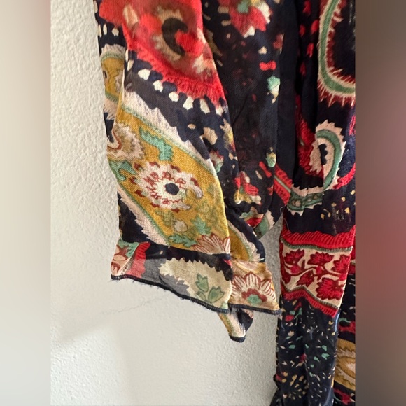 VELVET by Graham and Spencer 
GLIMMER DRESS - PAISLEY size Medium - Picture 11 of 14